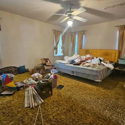 565 W Hartel St., Sour Lake, TX 77659