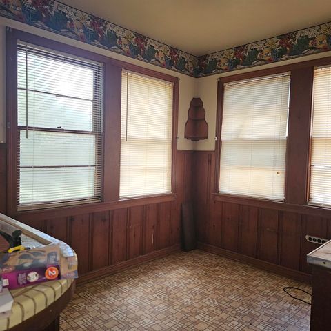 565 W Hartel St., Sour Lake, TX 77659