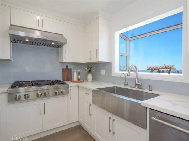 28317 Seamount DR, Rancho Palos Verdes, CA 90275