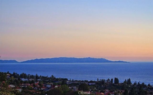 28317 Seamount DR, Rancho Palos Verdes, CA 90275