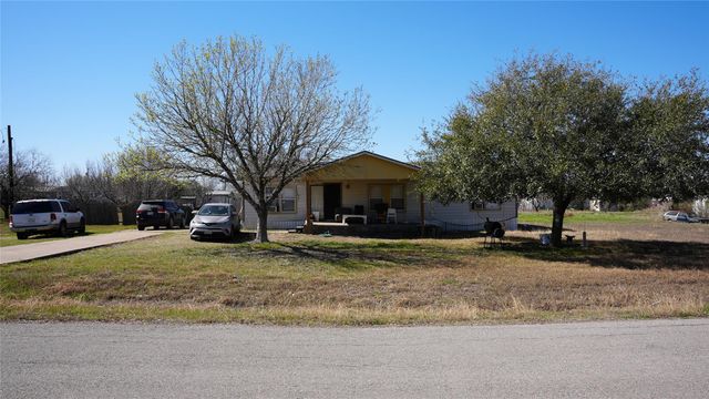 7113 Maverick CT, Buda, TX 78610