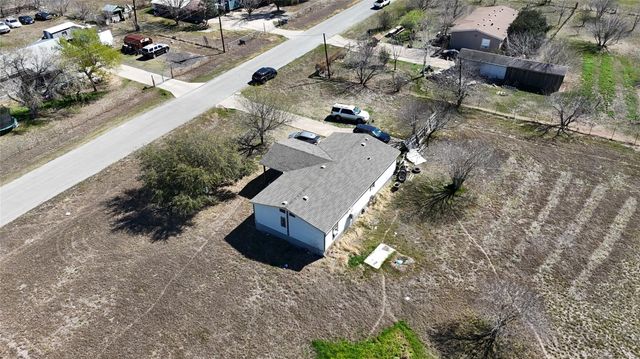 7113 Maverick CT, Buda, TX 78610