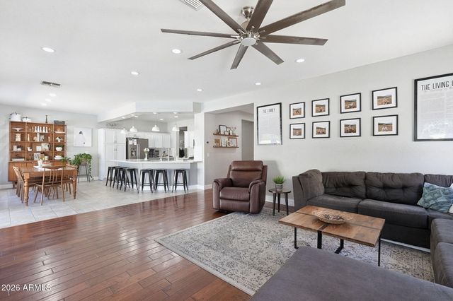 20842 E SADDLE Way, Queen Creek, AZ 85142