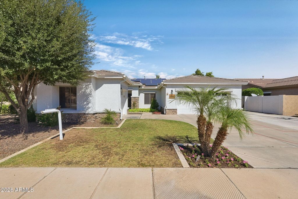 20842 E SADDLE Way, Queen Creek, AZ 85142