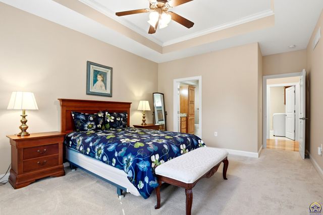 2746 SW Blue Stem DR, Topeka, KS 66614