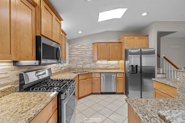 2N439 Virginia Avenue, Glen Ellyn, IL 60137