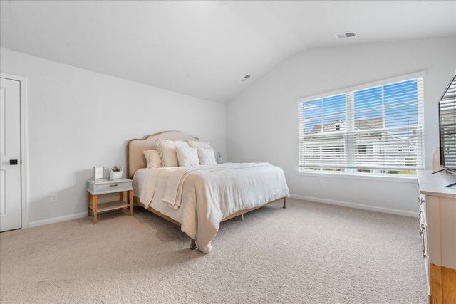 402 Oak View Way, Summerville, SC 29483