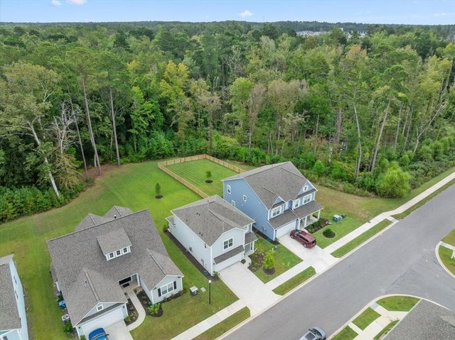 402 Oak View Way, Summerville, SC 29483