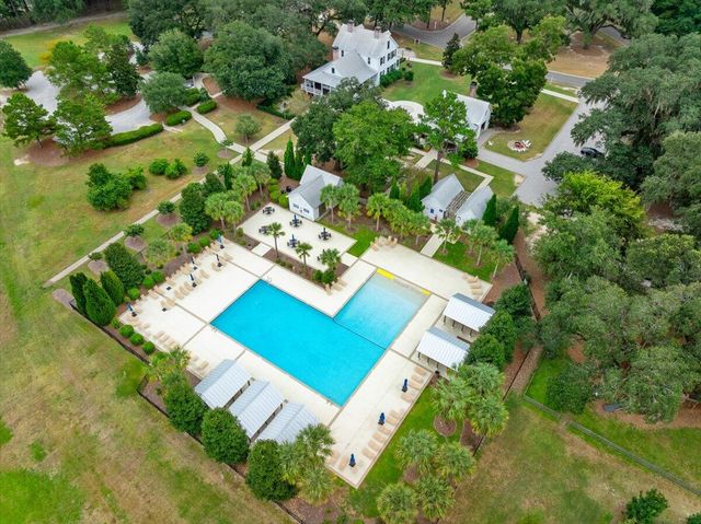 402 Oak View Way, Summerville, SC 29483