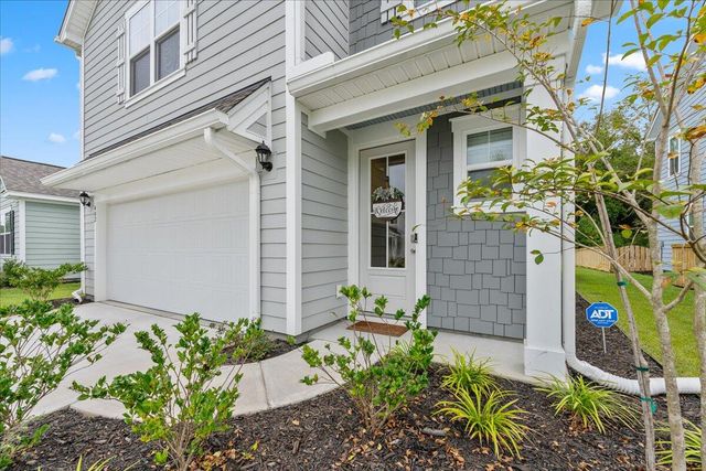 402 Oak View Way, Summerville, SC 29483