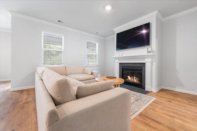 402 Oak View Way, Summerville, SC 29483