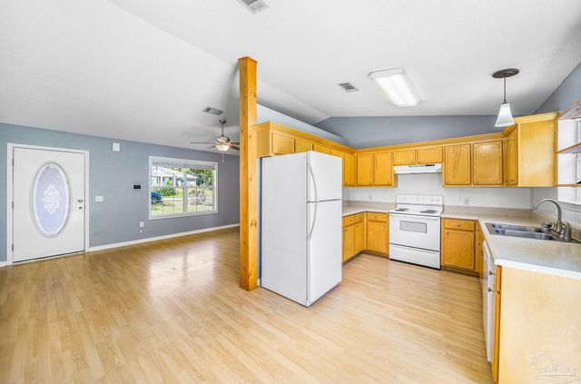 5899 Gillum Rd, Milton, FL 32570