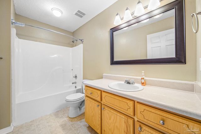 5899 Gillum Rd, Milton, FL 32570