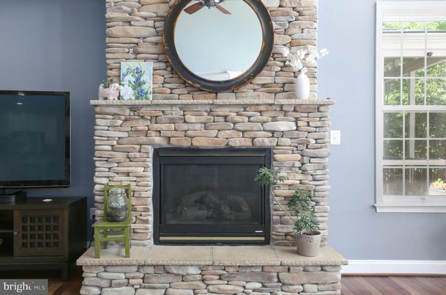 29 PROSPECT DR, Fredericksburg, VA 22405