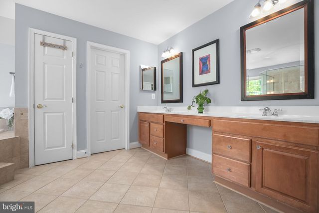29 PROSPECT DR, Fredericksburg, VA 22405