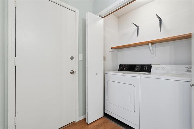 4624 Hearthside Drive, Lawrence, KS 66049