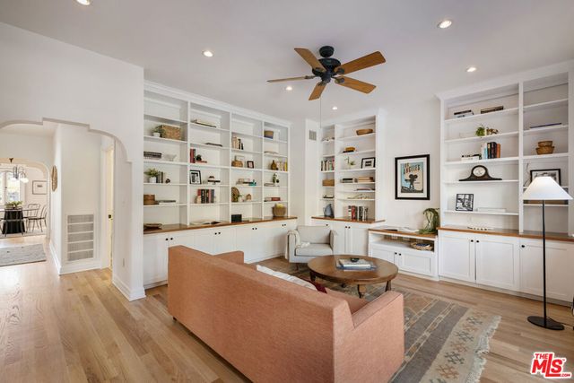 2644 Armstrong Avenue, Los Angeles, CA 90039