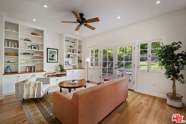 2644 Armstrong Avenue, Los Angeles, CA 90039