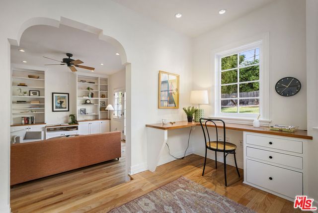 2644 Armstrong Avenue, Los Angeles, CA 90039
