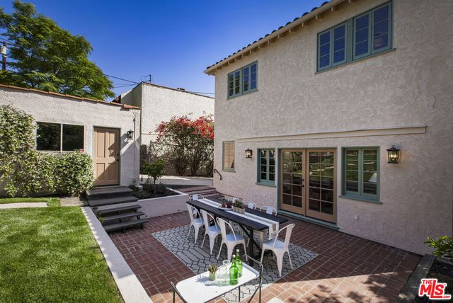 2644 Armstrong Avenue, Los Angeles, CA 90039