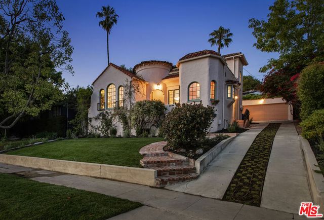 2644 Armstrong Avenue, Los Angeles, CA 90039