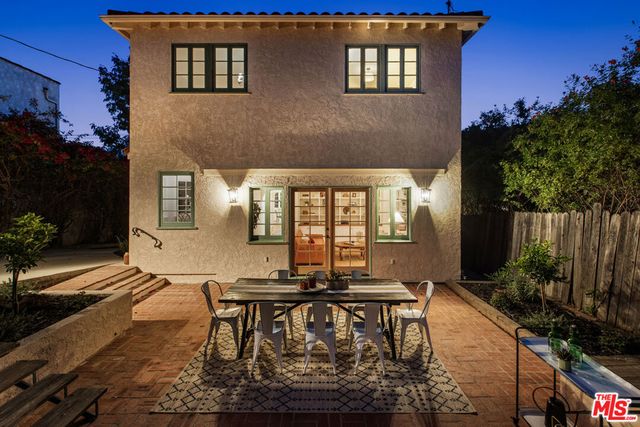 2644 Armstrong Avenue, Los Angeles, CA 90039