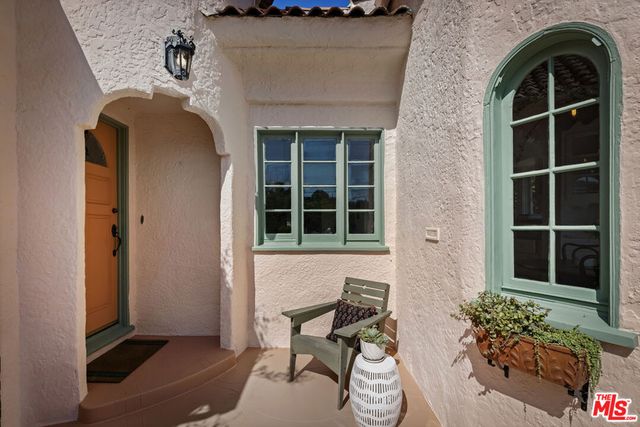 2644 Armstrong Avenue, Los Angeles, CA 90039