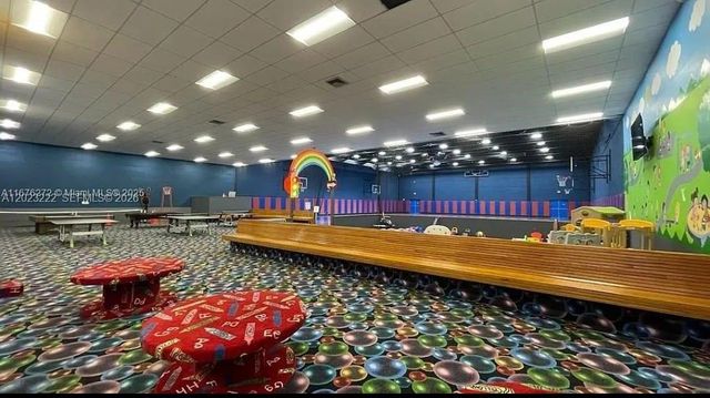 240 Lakeview Dr 306, Weston, FL 33326