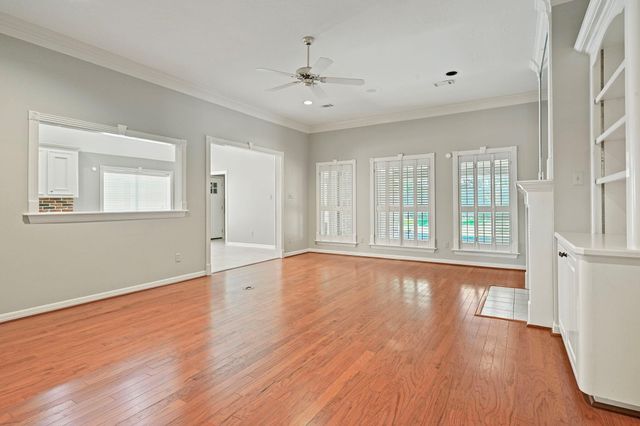 717 Willow Loop, College Station, TX 77845