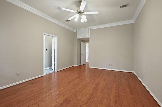 717 Willow Loop, College Station, TX 77845