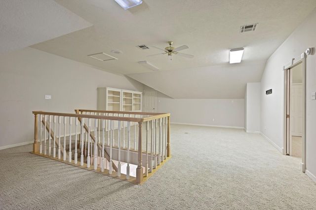 717 Willow Loop, College Station, TX 77845