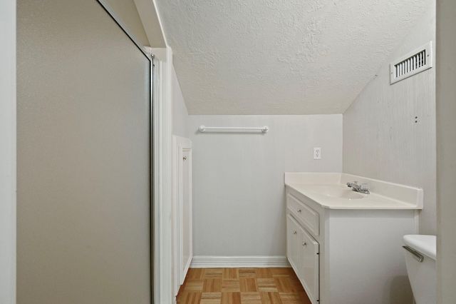 717 Willow Loop, College Station, TX 77845