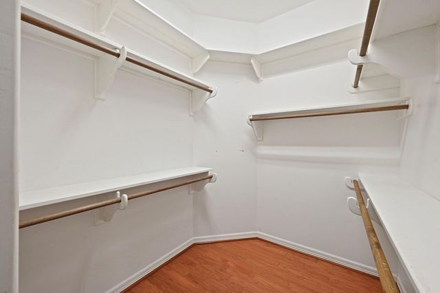 717 Willow Loop, College Station, TX 77845