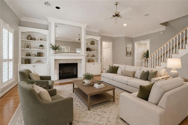 717 Willow Loop, College Station, TX 77845