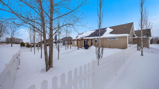 538 T-Bird DRIVE, Fond Du Lac, WI 54935