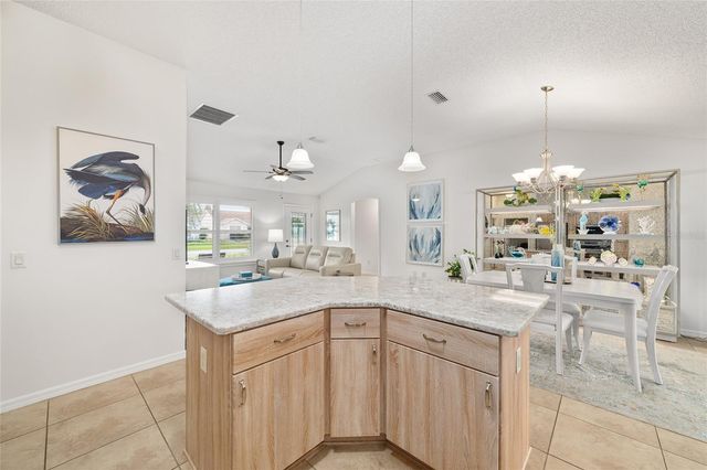 9304 SE 170TH HUMPHREYS LOOP, The Villages, FL 32162