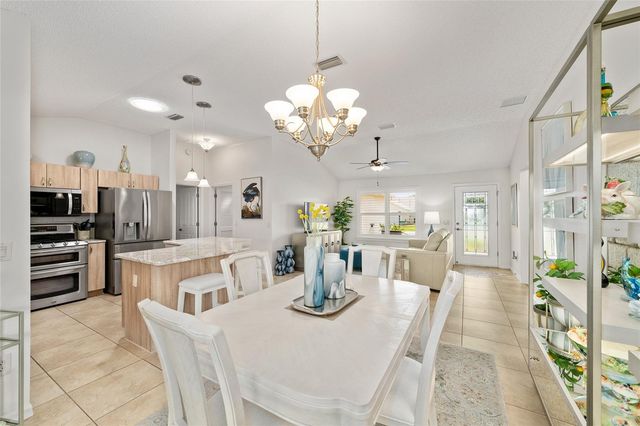 9304 SE 170TH HUMPHREYS LOOP, The Villages, FL 32162