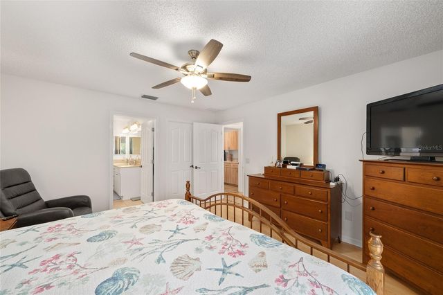 9304 SE 170TH HUMPHREYS LOOP, The Villages, FL 32162
