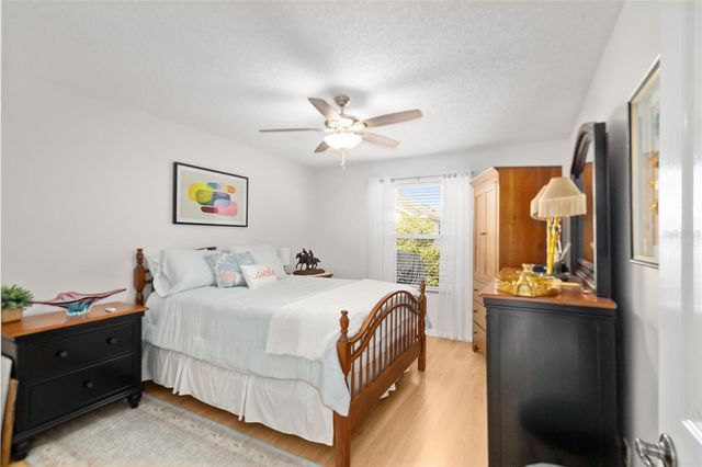 9304 SE 170TH HUMPHREYS LOOP, The Villages, FL 32162