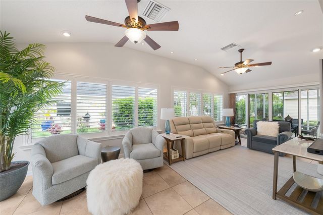 9304 SE 170TH HUMPHREYS LOOP, The Villages, FL 32162