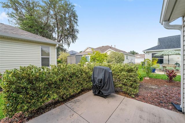 9304 SE 170TH HUMPHREYS LOOP, The Villages, FL 32162