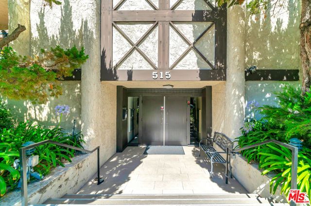 515 N Jackson Street 116, Glendale, CA 91206