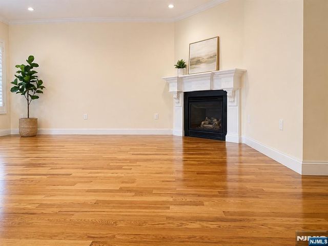 43 Mountain View Road, Demarest, NJ 07627