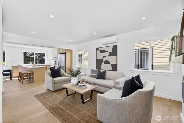 5639 3rd Avenue NW, Seattle, WA 98107
