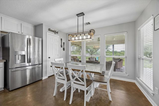 1791 Fm 2434, Weimar, TX 78962