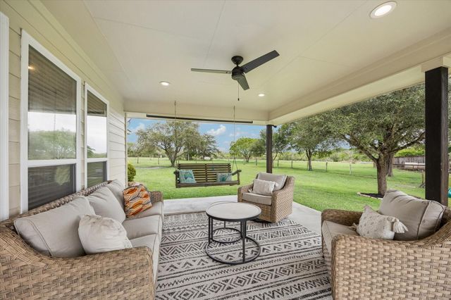 1791 Fm 2434, Weimar, TX 78962