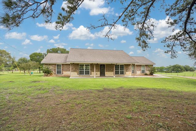 1791 Fm 2434, Weimar, TX 78962