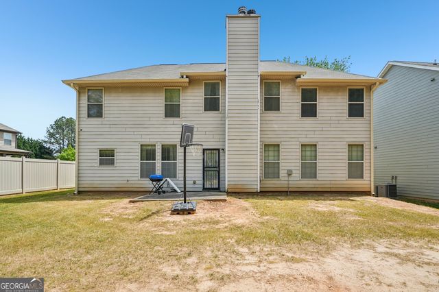 370 Windsor Way, Fairburn, GA 30213