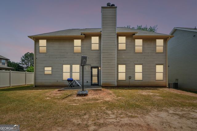 370 Windsor Way, Fairburn, GA 30213