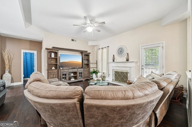 370 Windsor Way, Fairburn, GA 30213